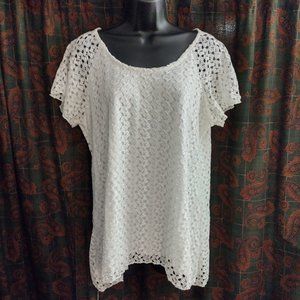 Roz & Ali White Cut Out Lace Floral Shirt Top Blouse Tank Undershirt SZ M